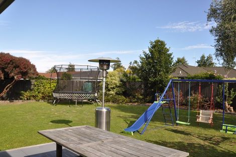 Photo of property in 5 Baton Place, Highbury, Palmerston North, 4412