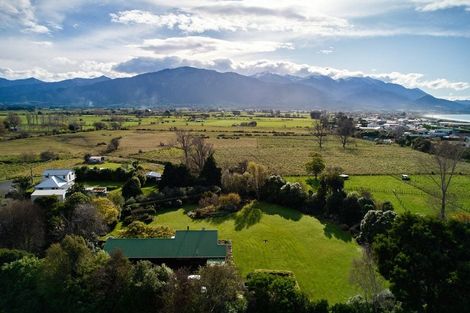 Photo of property in 9 Grays Lane, Kaikoura, 7300