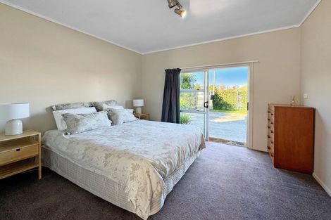 Photo of property in 33 Millen Avenue, Pakuranga, Auckland, 2010