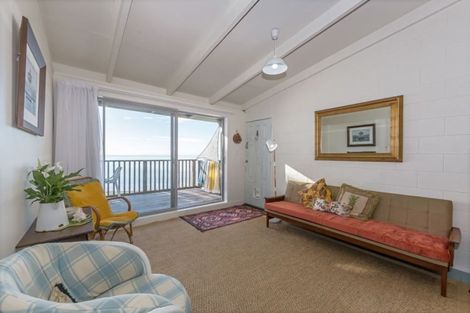 Photo of property in 6/4 Arkles Strand, Arkles Bay, Whangaparaoa, 0932