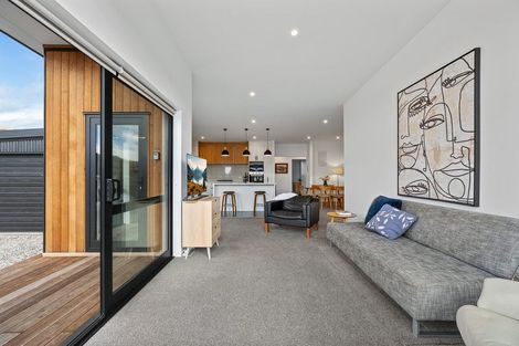 Photo of property in 8 Neplusultra Street, Cromwell, 9310