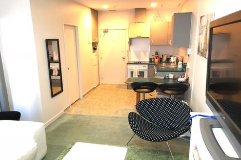 Photo of property in Terrace Tower Apartments, 3d/126 The Terrace, Wellington Central, Wellington, 6011