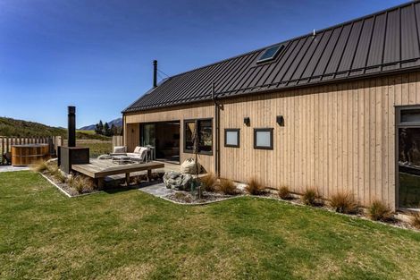 Photo of property in 34a Luge Loop, Castle Hill, 7580