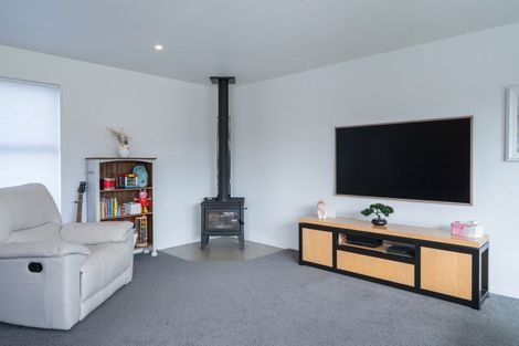 Photo of property in 12 Puketutu Grove, Motueka, 7120