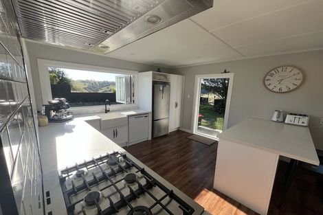 Photo of property in 96 Peach Hill Road, Ramarama, Drury, 2579