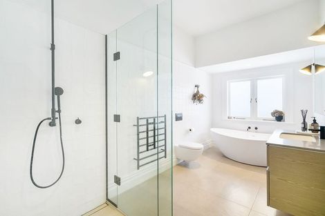 Photo of property in 50 Bannerman Road, Morningside, Auckland, 1022