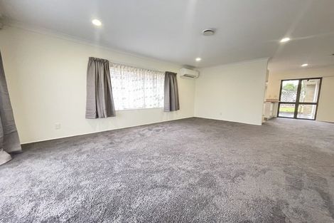Photo of property in 1/61 Clydesdale Avenue, Somerville, Auckland, 2014