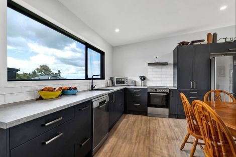 Photo of property in 621 Climie Road, Cardiff, Stratford, 4391