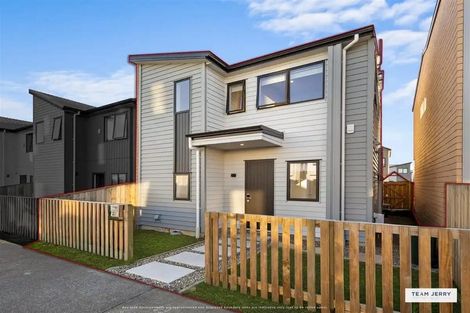 Photo of property in 11 Te Kaapia Road, Papakura, 2110