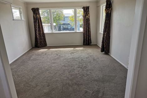 Photo of property in 62 Megan Avenue, Pakuranga Heights, Auckland, 2010