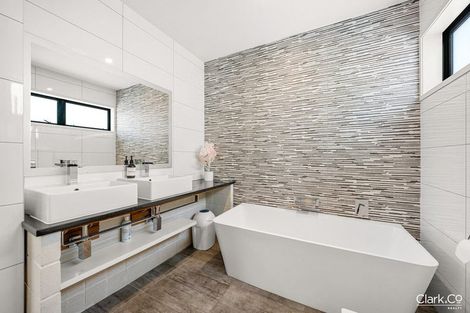 Photo of property in 131 Endeavour Drive, Whitby, Porirua, 5024