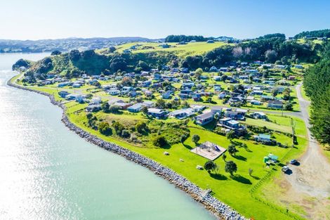 Photo of property in 107 Cooper Drive, Kawhia, 3889