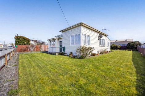 Photo of property in 253 Princes Street, Hawera, 4610