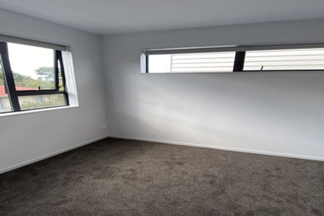 Photo of property in 32d Potter Avenue, Northcote, Auckland, 0627