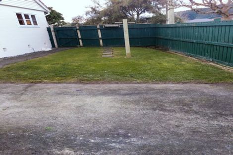 Photo of property in 28 Jutland Street, Waterloo, Lower Hutt, 5011