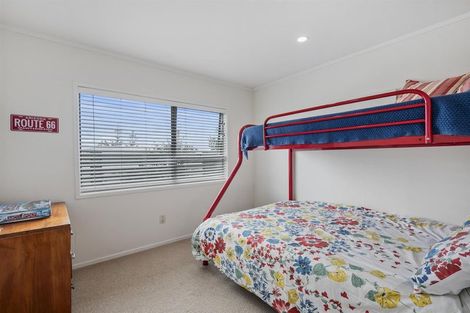 Photo of property in 175 Pukehina Parade, Pukehina, 3189