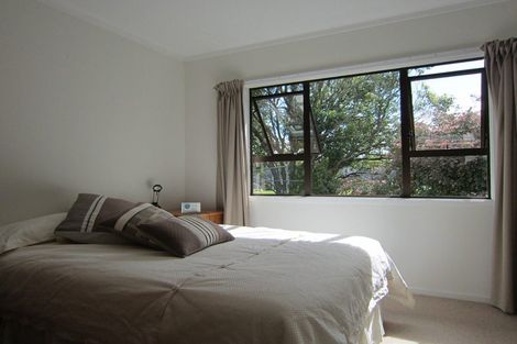 Photo of property in 1/7 Waverley Avenue, Glenfield, Auckland, 0629