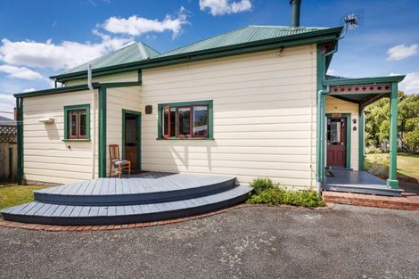 Photo of property in 24 Lytton Street, Feilding, 4702
