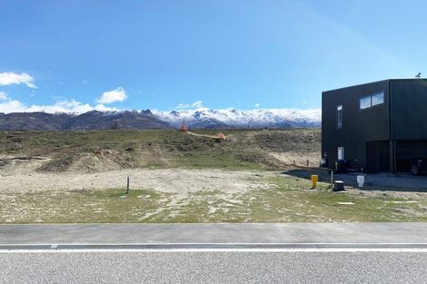 Photo of property in 31 Stratford Drive, Mount Pisa, Cromwell, 9383