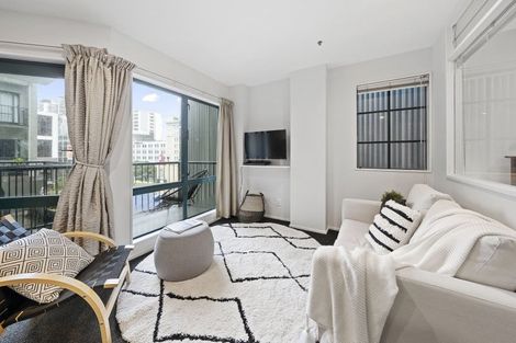 Photo of property in Courtenay Apartments, 408/120 Courtenay Place, Te Aro, Wellington, 6011