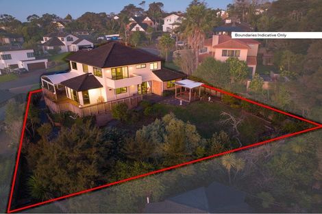 Photo of property in 45 Chamari Close, Titirangi, Auckland, 0604