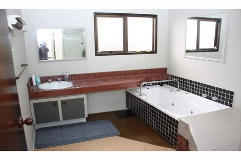 Photo of property in 55 Fairway Drive, Te Kamo, Whangarei, 0112