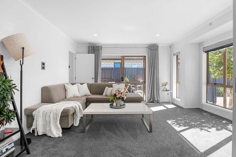 Photo of property in 9 Shalimar Place, Huntington, Hamilton, 3210