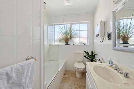 Photo of property in 79 California Drive, Totara Park, Upper Hutt, 5018