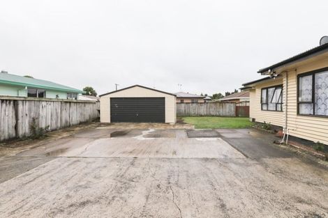Photo of property in 15 Normandy Avenue, Melville, Hamilton, 3206