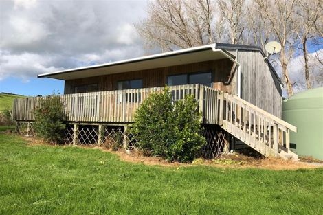 Photo of property in 32 Settlement Road, Papakura, 2110