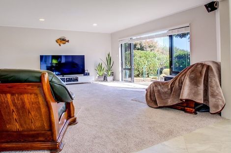 Photo of property in 25 Dallinger Street, St Andrews, Hamilton, 3200