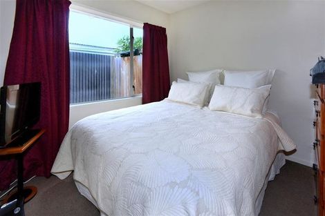 Photo of property in 2 Cunningham Place, Halswell, Christchurch, 8025