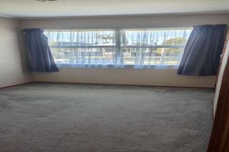 Photo of property in 2 Pandora Place, Pakuranga, Auckland, 2010