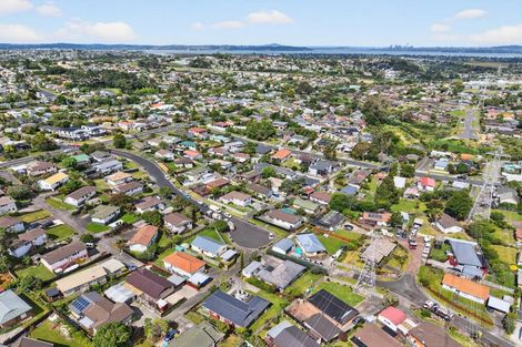 Photo of property in 23 Faram Place, Massey, Auckland, 0614