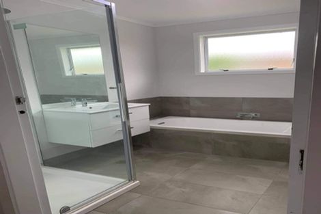 Photo of property in 12 Clifford Street, Morrinsville, 3300