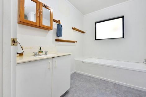 Photo of property in 16 Lord Rutherford Road North, Brightwater, 7022