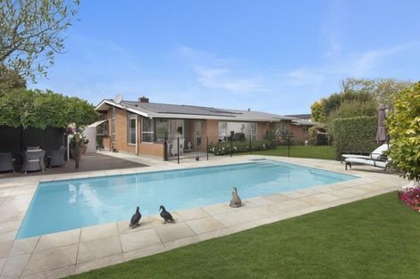 Photo of property in 6 Rutherglen Avenue, Ilam, Christchurch, 8041