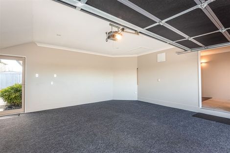 Photo of property in 371a Ilam Road, Bryndwr, Christchurch, 8053