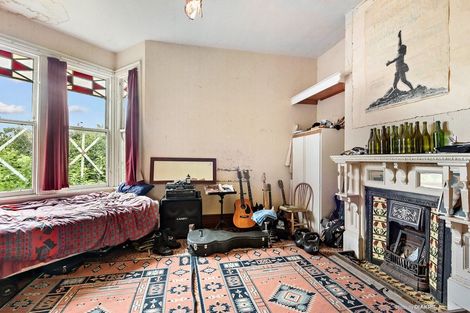 Photo of property in 21a Priscilla Crescent, Mornington, Wellington, 6021