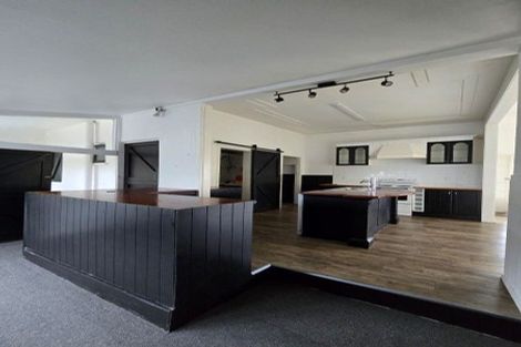 Photo of property in 172 Kawaha Point Road, Kawaha Point, Rotorua, 3010