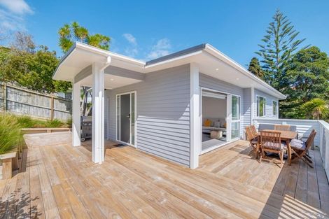 Photo of property in 34 Acacia Road, Torbay, Auckland, 0632