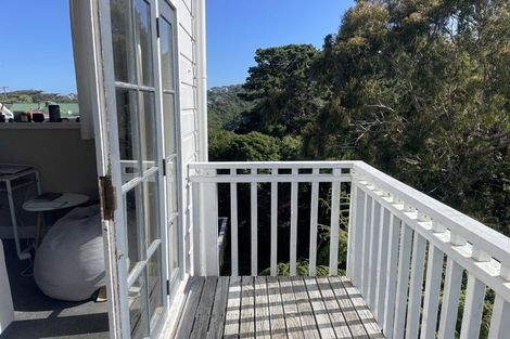 Photo of property in 3/133 Kelburn Parade, Kelburn, Wellington, 6012