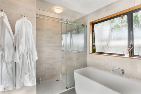 Photo of property in 8 Grey Avenue, Tairua, 3508