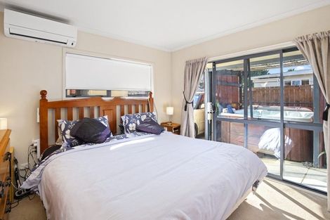 Photo of property in 71 Princes Street, Pukekohe, 2120