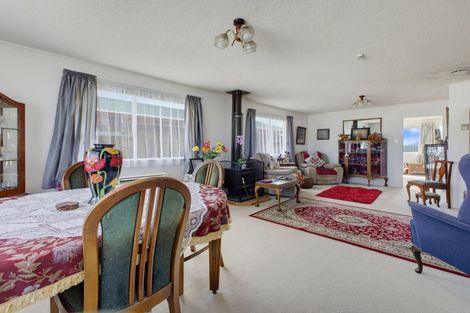 Photo of property in 84 Broadway, Stratford, 4332