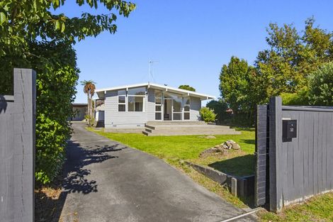 Photo of property in 32 Sylvan Avenue, Waikanae, 5036