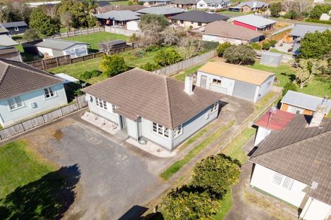 Photo of property in 9 Hayward Road, Ngatea, 3503