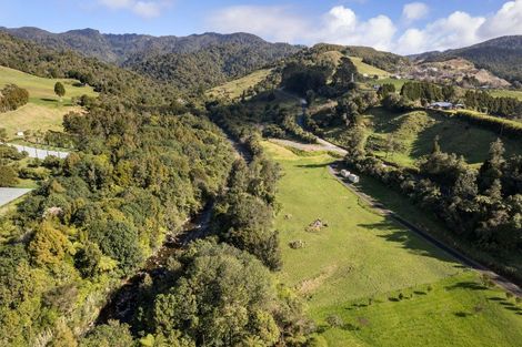 Photo of property in 393a Wharawhara Road, Tahawai, 3178