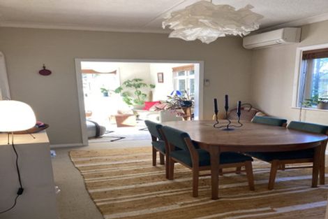 Photo of property in 35 Melrose Road, Island Bay, Wellington, 6023