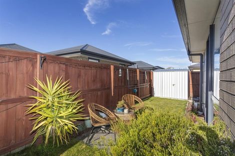 Photo of property in 5 Eric Melrose Lane, Halswell, Christchurch, 8025